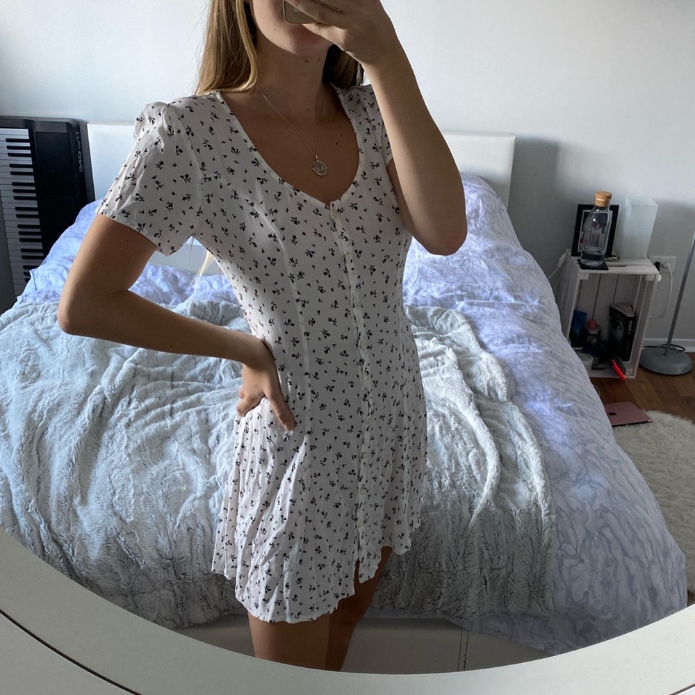 brandy melville summer dress!!